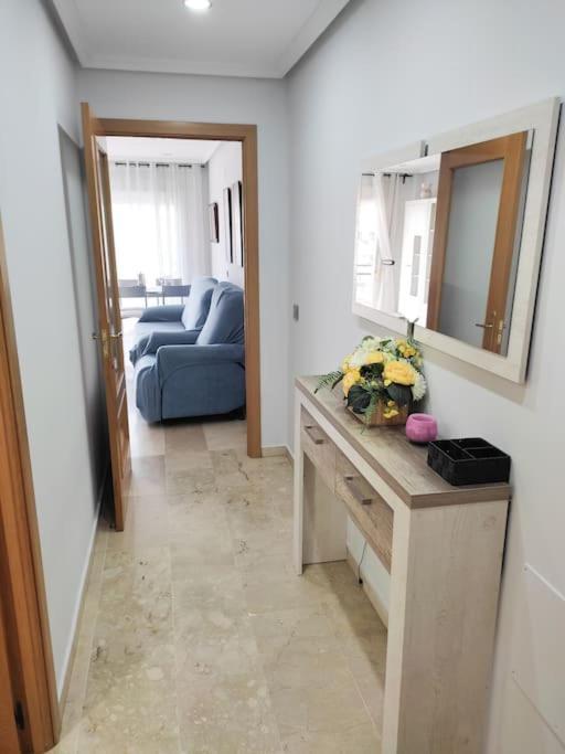 Apartamento Renovado En El Centro De เบนัลมาเดนา ภายนอก รูปภาพ