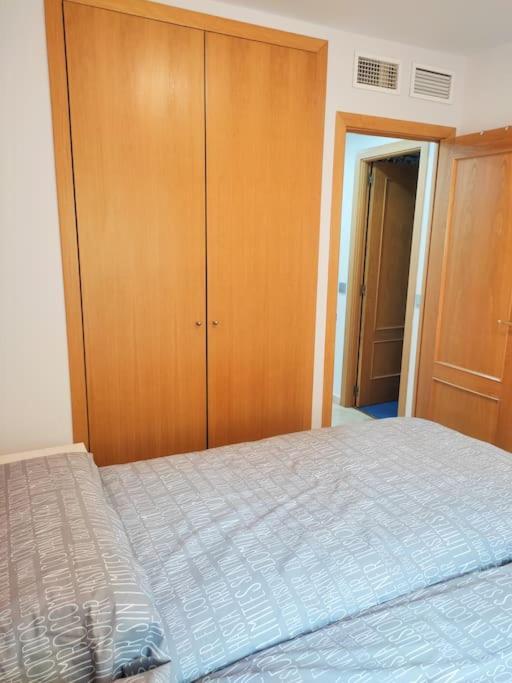 Apartamento Renovado En El Centro De เบนัลมาเดนา ภายนอก รูปภาพ