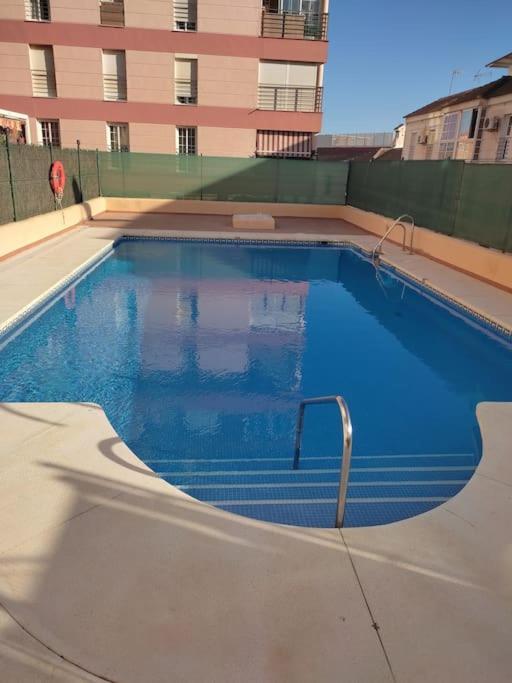 Apartamento Renovado En El Centro De เบนัลมาเดนา ภายนอก รูปภาพ