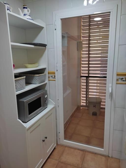 Apartamento Renovado En El Centro De เบนัลมาเดนา ภายนอก รูปภาพ